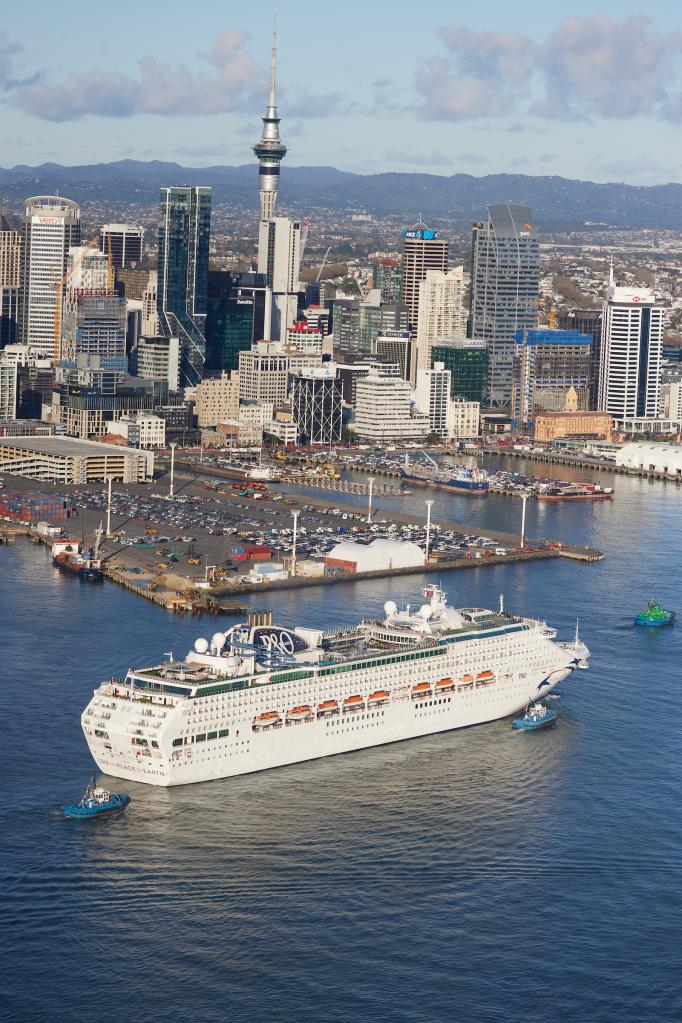 Cruise with city background
